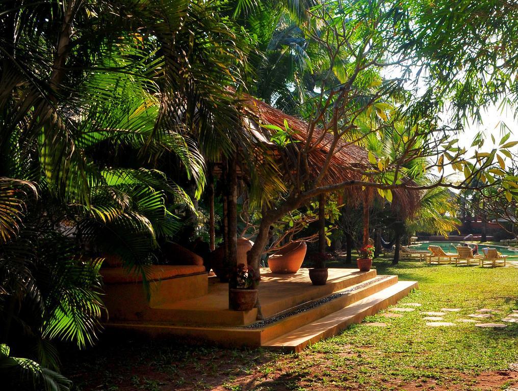 The Clematis Hotell Candolim Eksteriør bilde