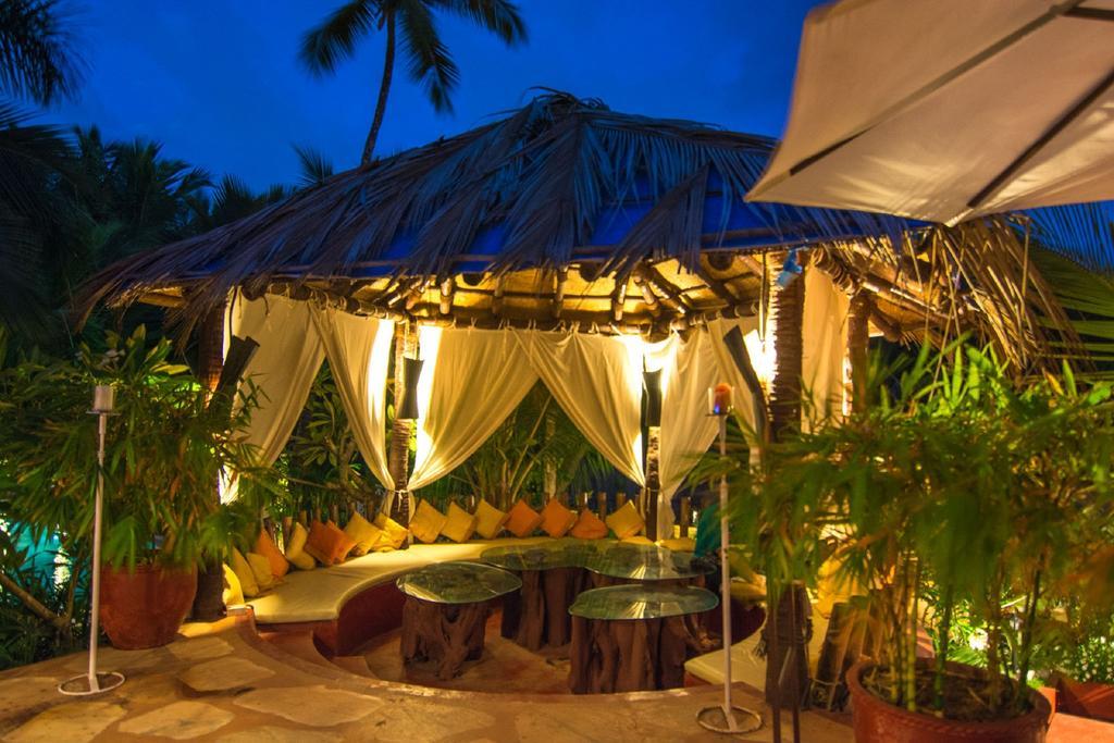 The Clematis Hotell Candolim Eksteriør bilde