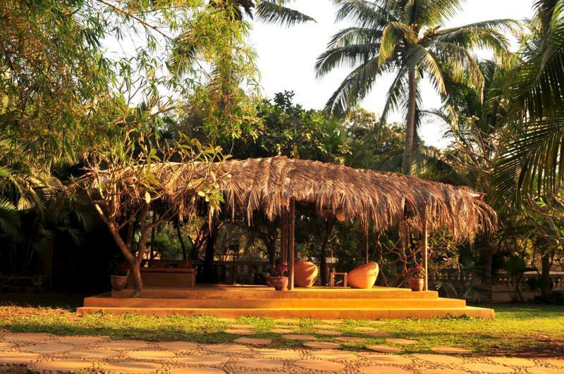 The Clematis Hotell Candolim Eksteriør bilde